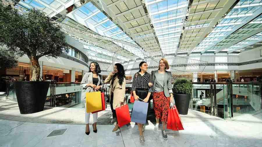 Big Impact: Regional Tensions Weigh on Dubai’s Luxury Shopping Sector